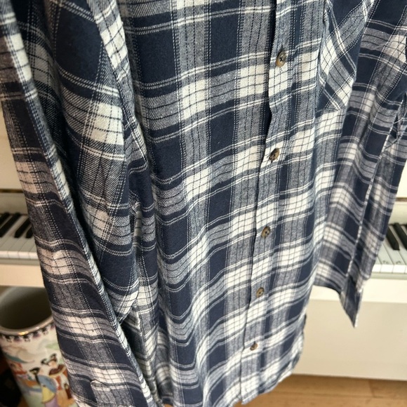 Navy and White Plaid Flannel Casual Button-Down Shirt - Picture 12 of 16